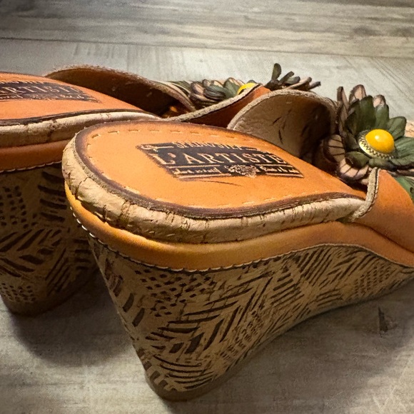 NWOB! L'ARTISTE by Spring Step BLOOM wedge sandal, MANGO MULTI, 41 (9.5/10) - Picture 6 of 8